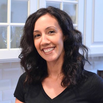 ThrivingGFree's profile picture. Mom of 4 making #glutenfree recipes easy & delicious😋 IG @thrivingglutenfree