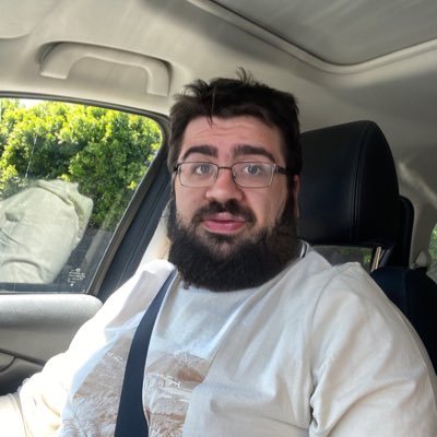 Hazmire's profile picture. .