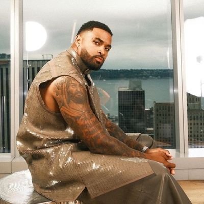 logifem992's profile picture. 