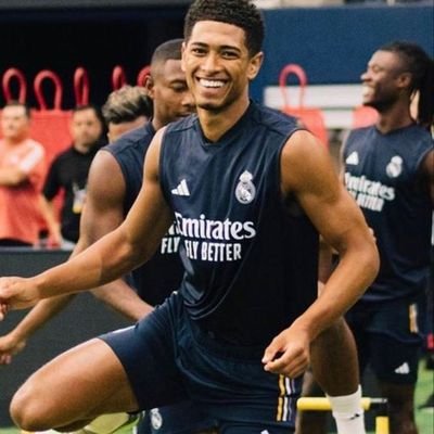 jude bellingham; 20 aรฑos; mediocampista; jugador del real madrid #FreeRol