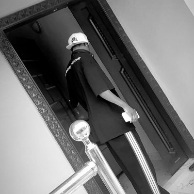 peeyork1212's profile picture. Artists 🗡 Dancer || LOVER BOYS🥰 Let's Dance Together🙂💥 Follow me on IG bio 👇👇👇 https://t.co/ULLAYU6tT2