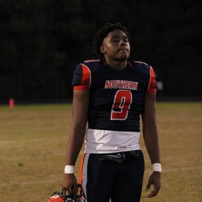 Southern Lee High School | C/O 2025 | 6’1 220 | LB, Defensive end, RB,FB| 3.1 GPA | Phone number: (919) 353-5944 |