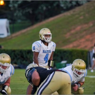 Height5’9-weight 180-DHS 24, (sc) RB#4 email:toryshaw902@gmail.com (864)-201-4458 2x state champ🦁              @Hudl https://t.co/8iSFYpybZQ #hudl