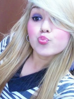Ah Menina #Gostoza   #sincera #simpatica , i #etc ,add msn  ;) 
#Msn : jhenny.munhoz@hotmail.com