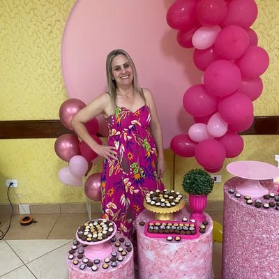 AdrianaNeu9's profile picture. 