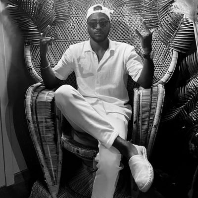 Velka_V's profile picture. 🔴🟢⚫️