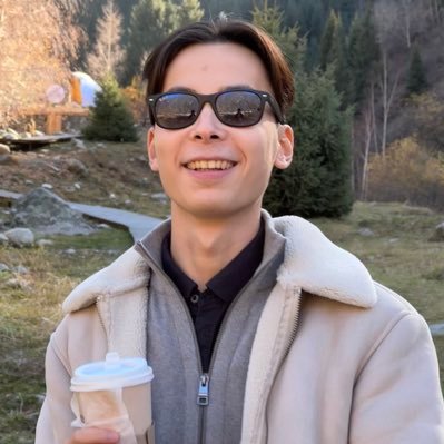 iOS/AI Engineer (vibe coder tbh) | building https://t.co/6KKTnHydFT | prev. @yandex