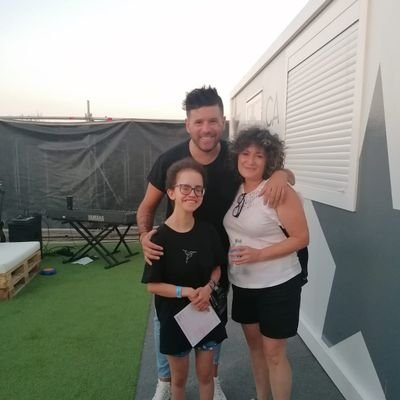 AndreaP50288077's profile picture. Fan de Pablo López y asta la muerte por que el nos dio la vida a muchas personas con su musica 😘nos hace volar y sentir la libertad y lo que anda con su musica