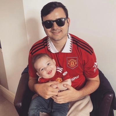 MUFC Season Ticket Holder 🔴⚫️ #GlazersOut / Jersey 🇯🇪 / Director at https://t.co/W5Jn47bCGe🛠