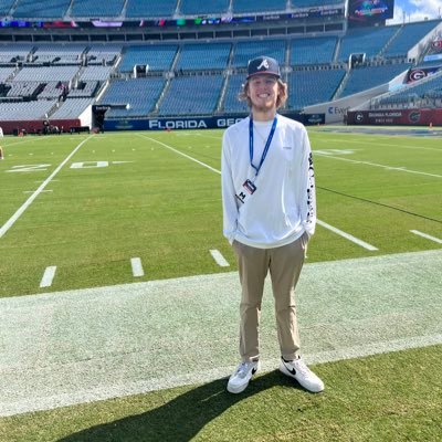 calvis2003's profile picture. UF 25 | Former Viceroy:@UFBarstool | @InsideTheGators