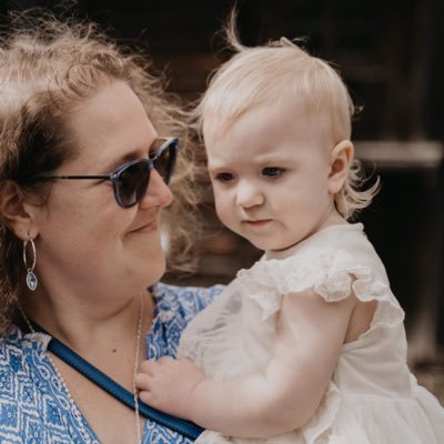 EmmaLouiseE1985's profile picture. 