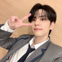 필요 (@i_need_pil) 's Twitter Profile