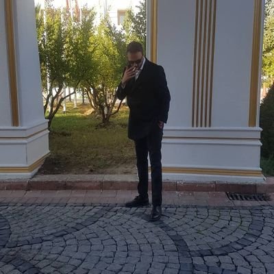Hakanofficial34's profile picture. asıl hesap @h3k4n