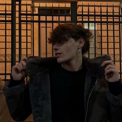 jujulienking's profile picture. 