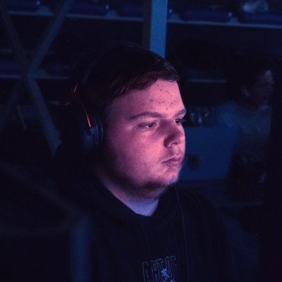 🇧🇪 i do stuff sometimes / former: @evolupeGG, @NuxeriaEsport, @_EagleEmpire / 2x @LouvardGame (top 16-9 pro bracket x2)
