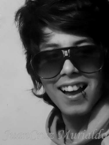 QUERES SABER COMO SOY? CUAL SON MIS GUSTOS? ETC. SEGUIME Y TE CUENTO TODO! :D...