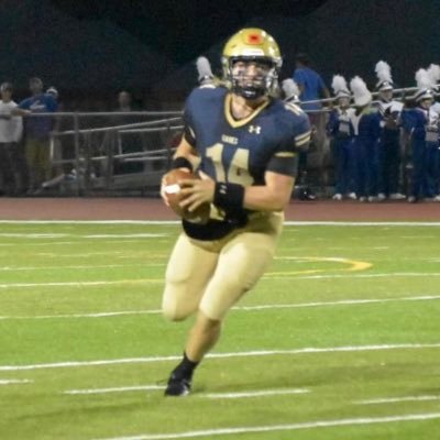 2024 QB 3.93 gpa bench- 315 for 3 deadlift- 420 for 10