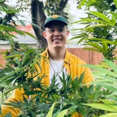 CharlesCon57213's profile picture. Are you a broke college students need helpwith school bills"loan or just want Extra Cash D M me with your cashapp tag or PayPal or zelle or Venmo apple pay 💵💵