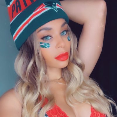 all sports fans are welcome here just know I’m bias 🫡 • my #Patriots are just in a rebuild or whatever😭🏈•🤝 follow me•🚫No DMs •🇭🇹🇲🇽🇺🇸•NOT A BOT 🤖