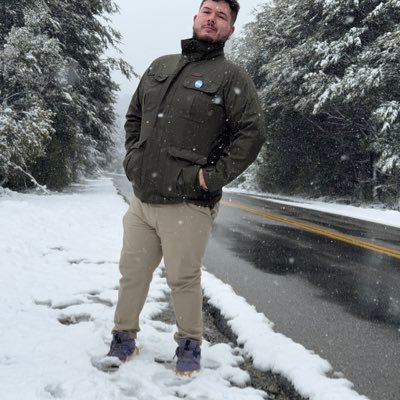 emprendedor https://t.co/lHCTjyFSEo https://t.co/dMCyltaZgz liberal libertario anti comunista enseñándole a la vida cómo se vive