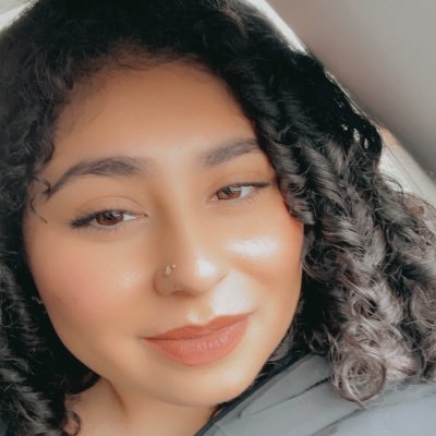 Aspiring front end developer. First gen latina with a passion!