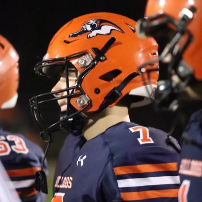 Mahomet-Seymour HS ‘25 - | QB| - 6’2” - 200 lbs - 4.75 40yd |3.86 GPA, First Team All Conference Selection | 217-493-0361| - hudl: https://t.co/RF6FEpUjWl