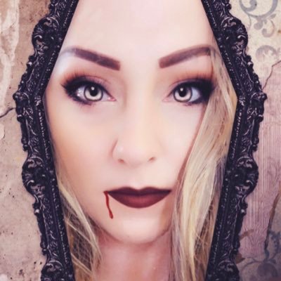 Regular at Auntie Bev’s Sidebah. I identify as a Paranormie. Crazy Chicken Lady. Lover of Rights and Hater of the State. #FREEKARENREAD also love me some #HOTD