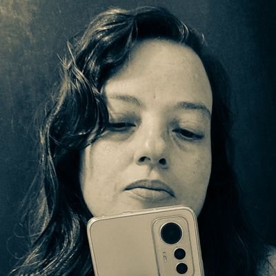 luisafervan's profile picture. Abogada, Magíster en Litigación en Juicios Orales, Conciliadora en Derecho, Operaria en Insolvencia, Árbitro.
Contadora Pública.