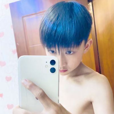 jeremy_lok2005's profile picture. 交友
随便看