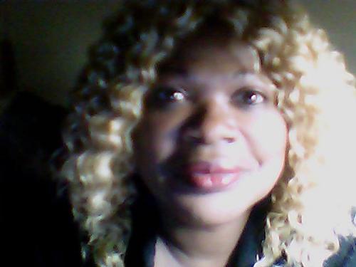 24janice's profile picture. 