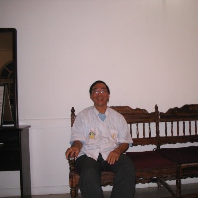 Simple person.Retiree.After diving deep into many issues after retiremnt the world is X what many believed.
Spend time trying to spread a bit of understanding