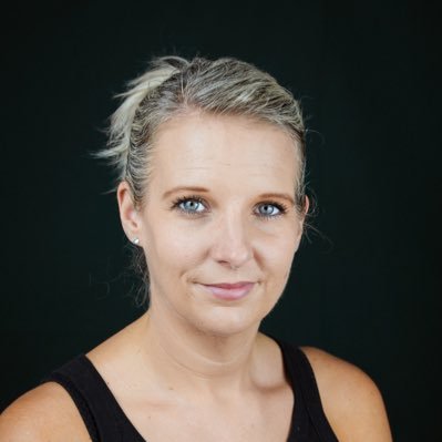 🇬🇧Actor 🎭, writer, drama coach, mother, cat lover!