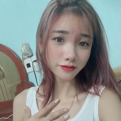 chimai2001's profile picture. ☘️con đường thành công không có dấu chân của kẻ lười biếng 💪