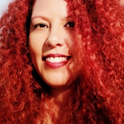 CariocandoRio's profile picture. Existe pessoas que nos inspiram... Outras que nos fazem bem... e aquelas, que sem pedir licença, tocam sua alma.