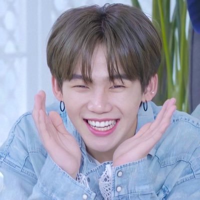 0urtr3asure's profile picture. 