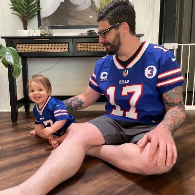 Fort Worth resident. Long Island native. Film and TV nerd. Girl dad. #BillsMafia.