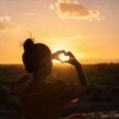 hngynxngqy20642's profile picture. 起業家 / 現在ドイツ在住 / 2児の母 / 資産40億 / 困っている方の為に少しでもお役に立てるよう投資などで増やした資産のお裾分けを始めました。 / 毎日10万円プレゼント中です👍🏻 フォローして参加ください👍🏻
当選報告はこちらから🤙🏻 https://t.co/JydvquAXrY