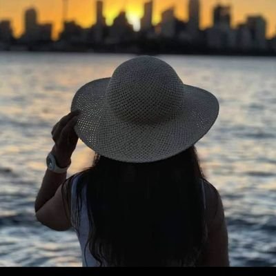 hopeforfutureR's profile picture. 