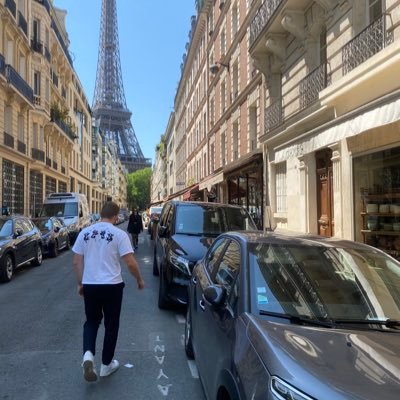 boztimtoskor's profile picture. Maître Kebabier de père en fils depuis 1889.