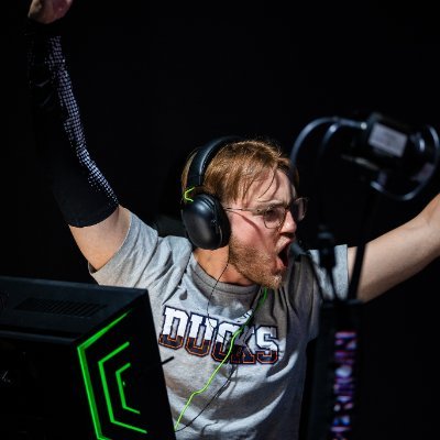 Thomas | 22 | Der bekannteste Faceit Level 5er
Steam: https://t.co/sQnMFsht4b Twitch: https://t.co/zn8q6omKX1