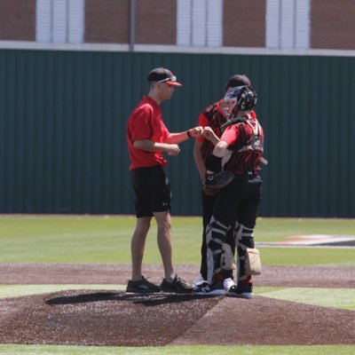 juco product | @wvubaseball @lamar_baseball @eastern_arizona @buco_baseball alum | Baseball instructor at D-Bat Denton | Assistant Coach @DFWPostGrad