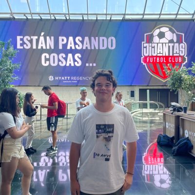 Informant i gaudint del Barça.
🎙️📺Periodista esportiu en @barcahoyyt, de vegades @JijantesFC
