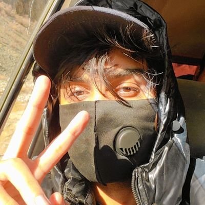 SquarePantz__'s profile picture. Centrist | Conduct yourself with utmost maturity