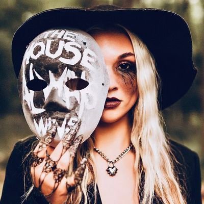 The Lady of the House, a servant of Darkness, tread carefully with her or don't tread at all.
(only follow if your an RP Account.)