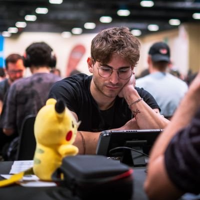 Pokèmon Addicted
Frankfurt '26 Champion
VR World Cup Open Champion
GameStopZing Cup Champion