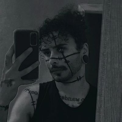 Personificação antropomórfica de Deleite, Delírio e Desejo.