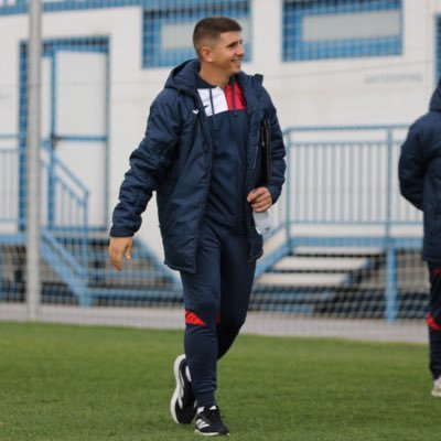 2o entrenador @CDLeganes B. Ex jugador de Rayo Vallecano SAD y Getafe CF ⚽