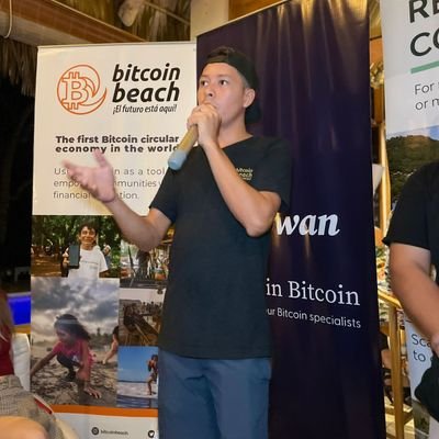 René Avendaño Profile