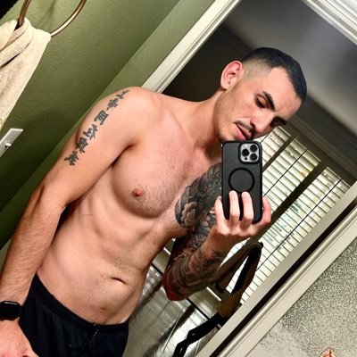 NoochiPoochi's profile picture. Just doing my thing 🤡