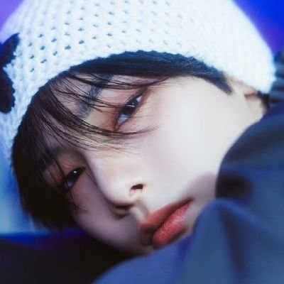 We are Bulletproof ♡ Una chica sin vida social 🌸 Amante de asiaticos
@suga_parkmin ⬅